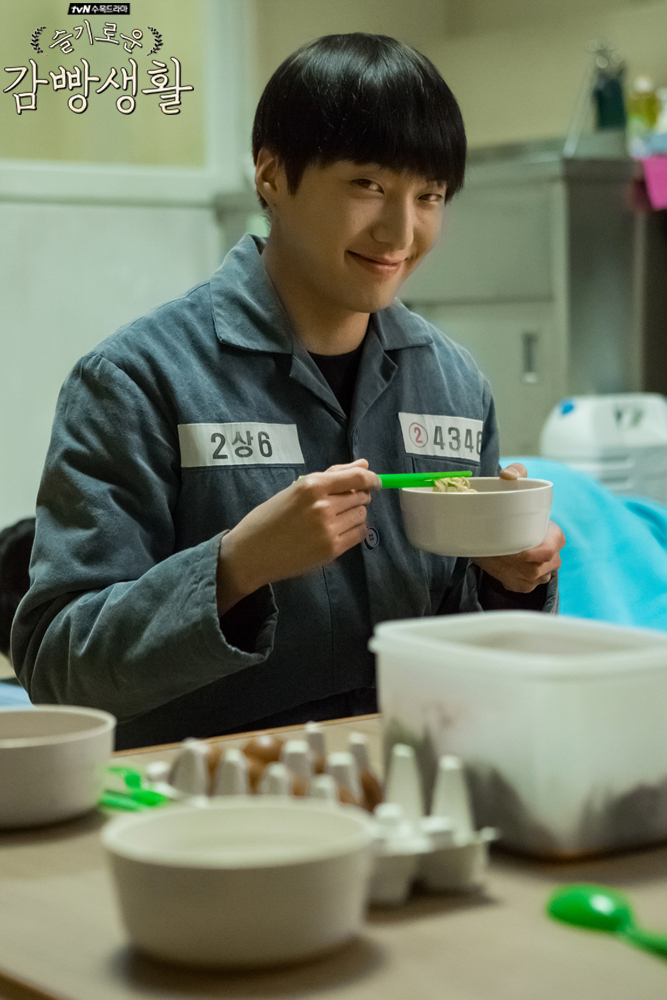 机智的监狱生活资料页_娱乐资料库_新浪娱乐_新浪网