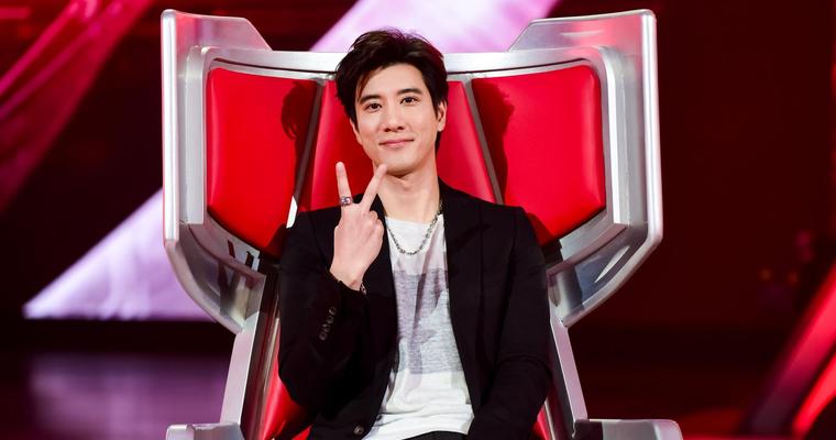 王力宏变身犀利出题人