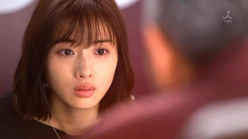 在"非自然死亡原因研究所"(简称"udi")工作的三澄美琴(石原里美饰)是