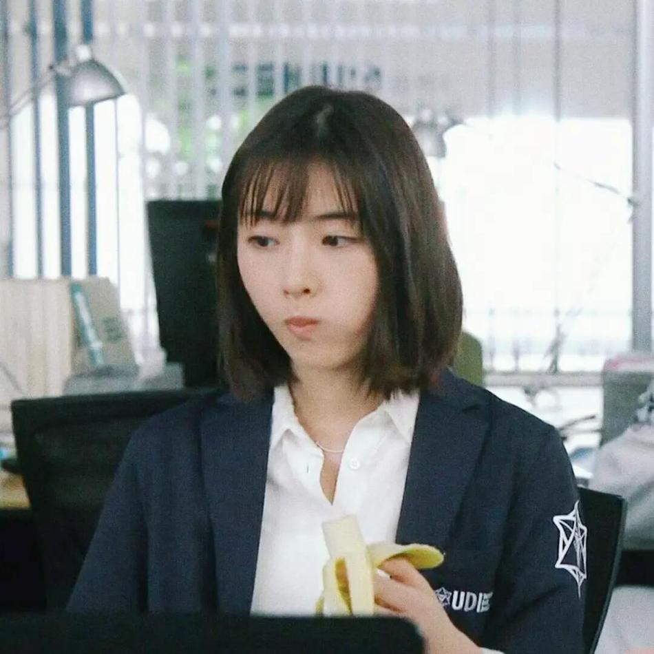 海报剧照剧情:在"非自然死亡原因研究所"(简称"udi")工作的三澄美琴