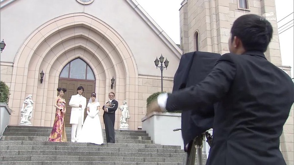 暂无分剧情:在风之街"风都",左翔太郎,拍档菲利普以及所长鸣海亚树子