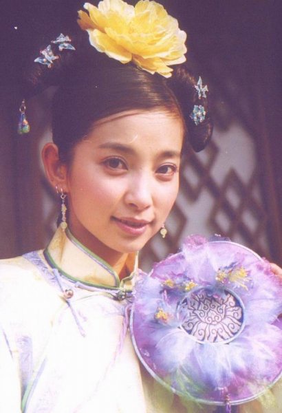 获得奖项2003年荣获中国电视剧"金鹰"奖.