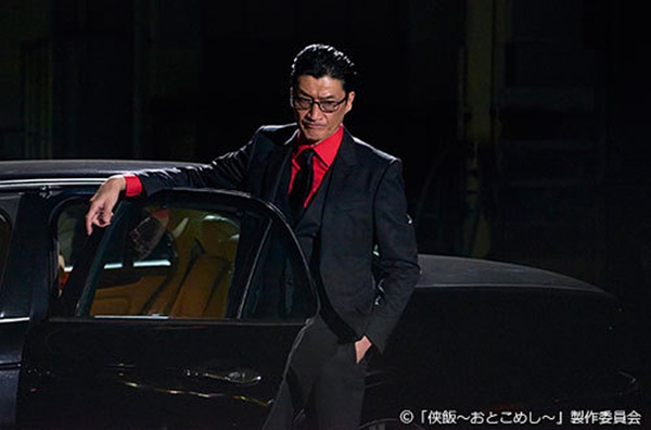 海报剧照剧情:该剧改编自福泽彻三的同名小说,讲述了黑道组长柳刃龙一