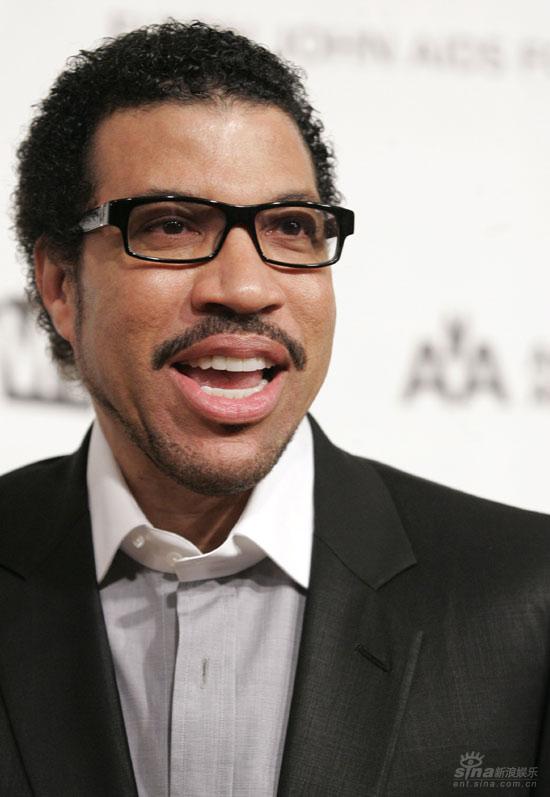 莱昂纳尔-里奇资料页_娱乐资料库_新浪娱乐_新浪网