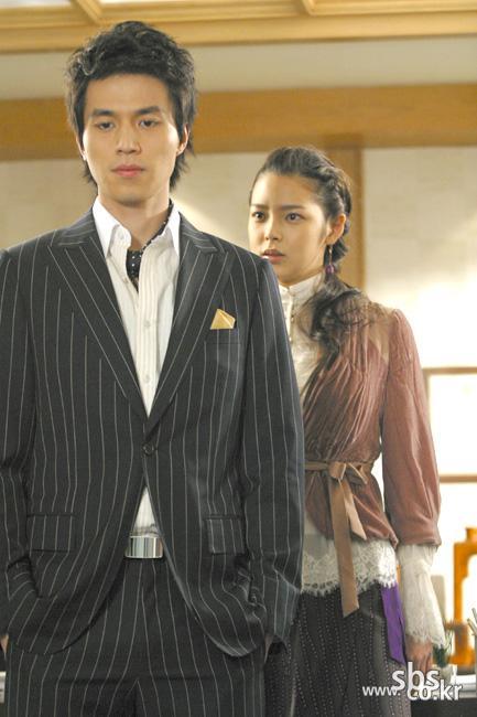 我的女孩资料页_娱乐资料库_新浪娱乐_新浪网