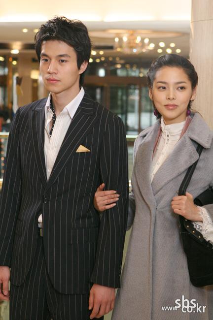 我的女孩资料页_娱乐资料库_新浪娱乐_新浪网