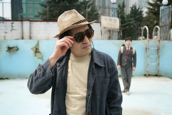 (2007;第43届) 获奖:1 提名:2获奖电影类奖项-最佳电影剧本奖 李海俊