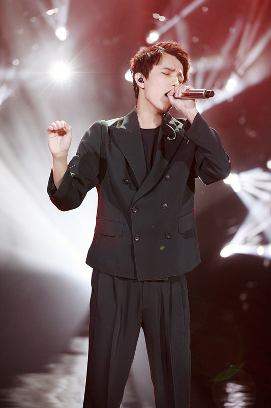 歌手资料页_娱乐资料库_新浪娱乐_新浪网