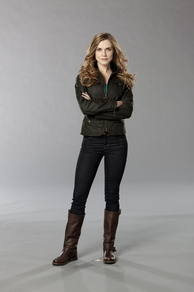 0分剧情:加拿大与英国合拍的《远古入侵》(primeval)衍生剧《远古入侵