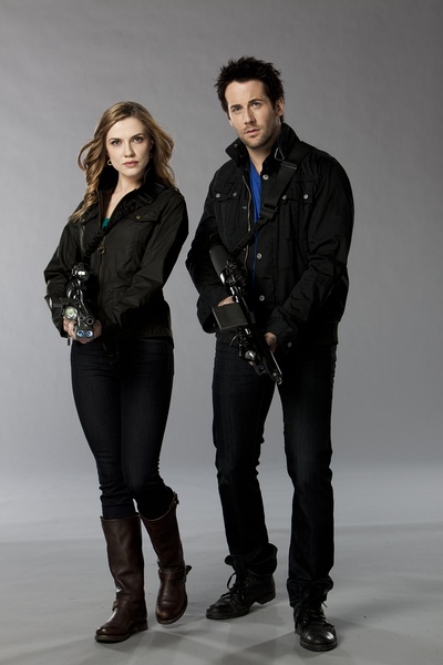 远古入侵:新世界					   					   第1季					 