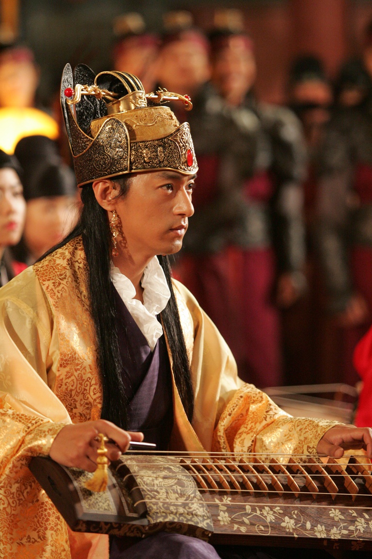 霜花店资料页_娱乐资料库_新浪娱乐_新浪网