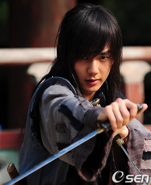 武士白东秀资料页_娱乐资料库_新浪娱乐_新浪网