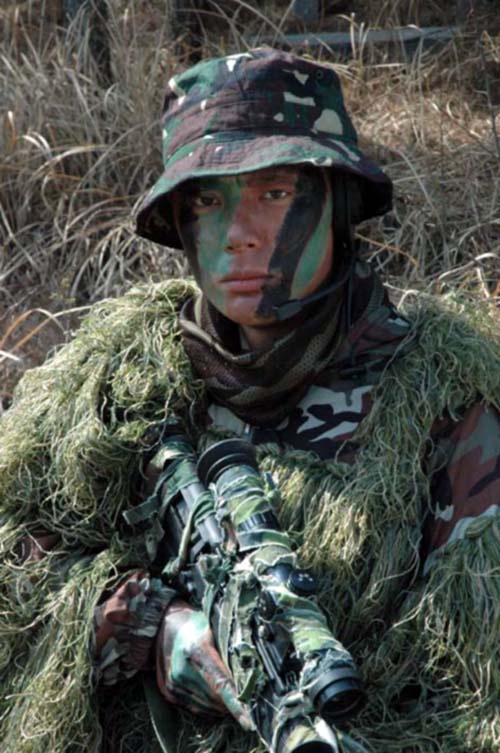 狙击生死线资料页_娱乐资料库_新浪娱乐_新浪网