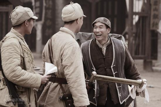 《血色浪漫》,《亮剑》等作品后再推41集电视剧《狼烟北平》,《狼烟