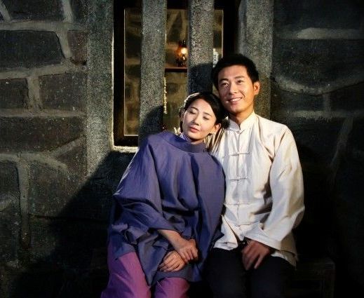 幕后花絮在电视剧《望海的女人》梁又琳一改以往塑造的都市女性形象