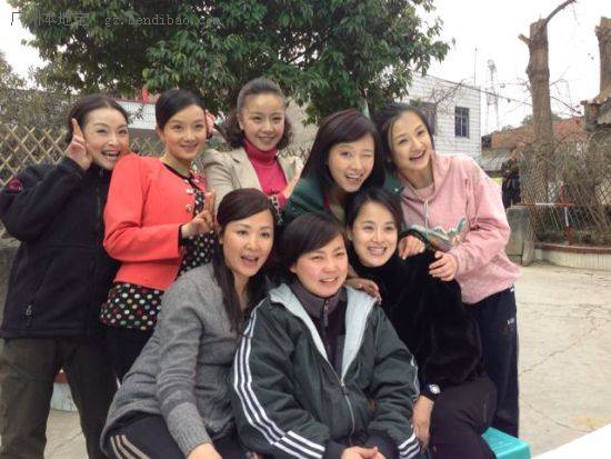 鲜花盛开的村庄资料页_娱乐资料库_新浪娱乐_新浪网