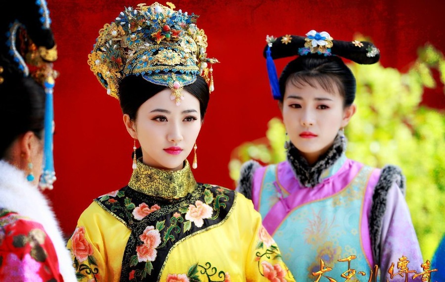 海报剧照剧情:科尔沁格格大玉儿梦想着和心上人在草原上过鹰般自由的