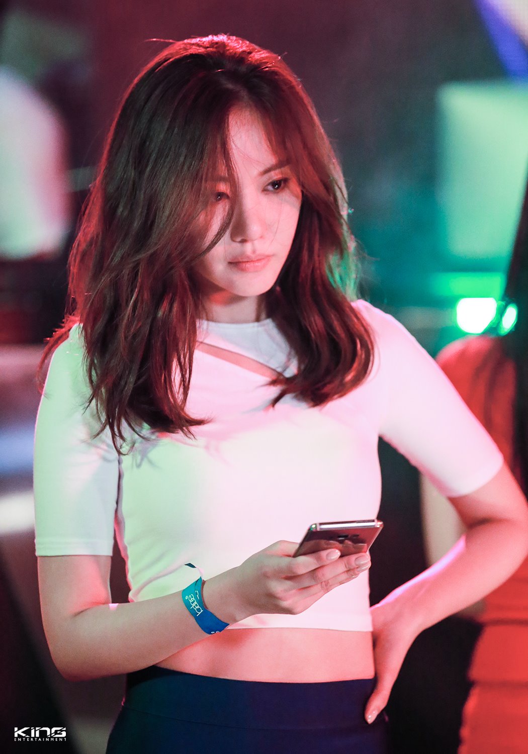 海报剧照剧情:《名不虚传》由金南佶与金雅中携手出演,将讲述一名生活