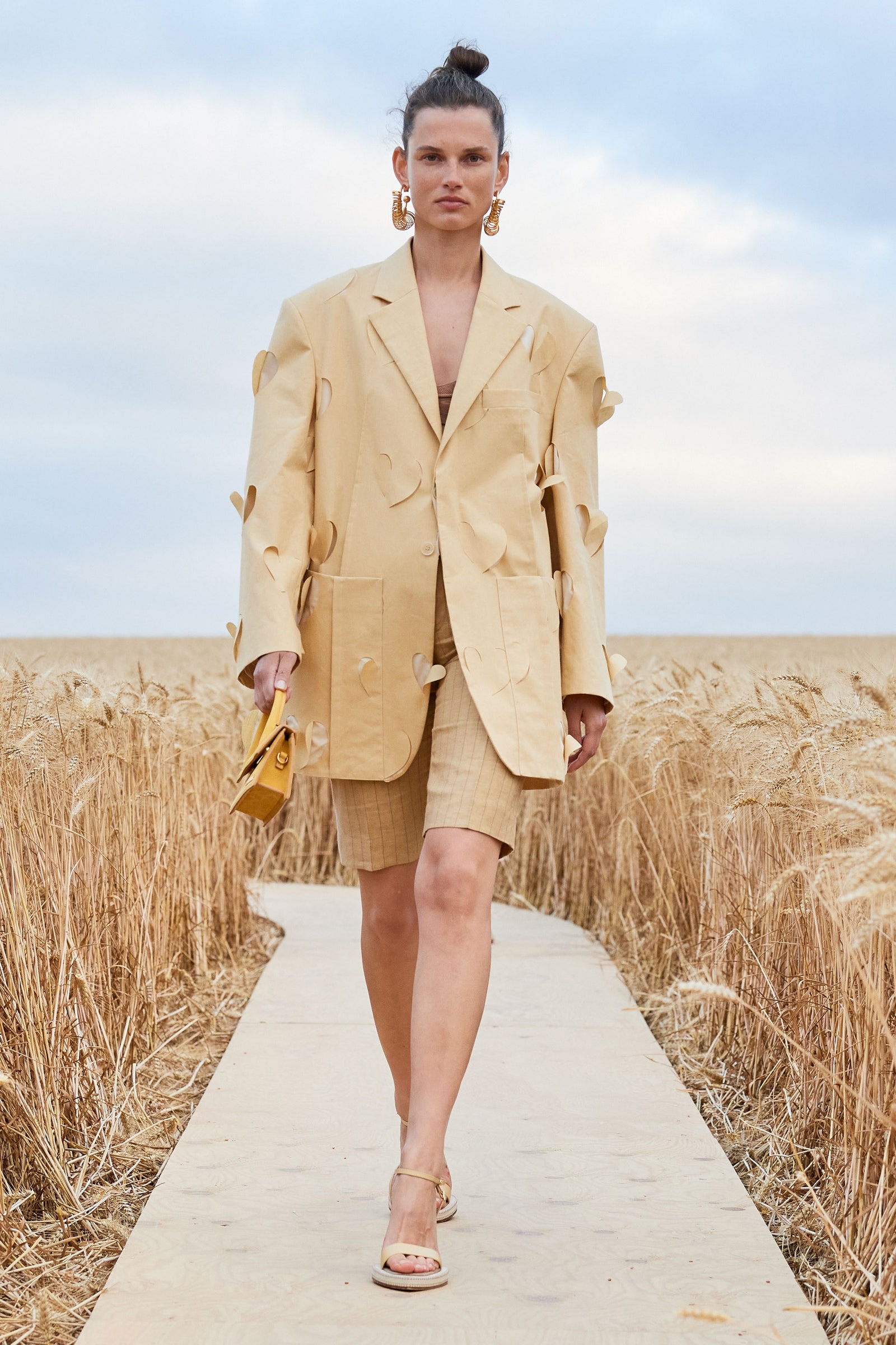 Jacquemus SPRING 2021 READY-TO-WEAR