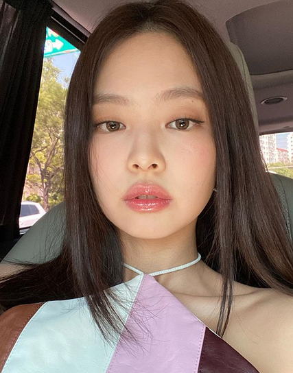 JENNIE玻璃水光唇