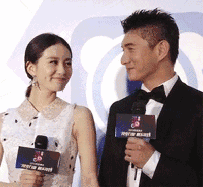 充满爱意的眼神