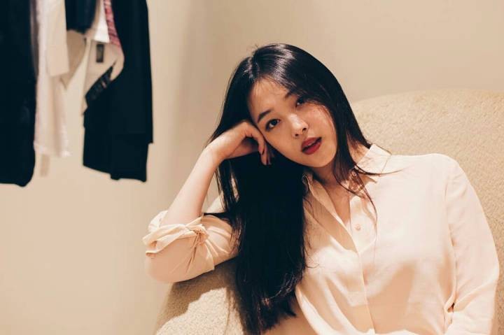 崔雪莉不愧是"国民头像"女神 轻松hold住百变发型_高清图集_新浪网