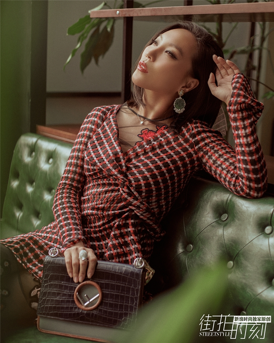 街拍时刻 万宝宝的女王气场衣橱大公开