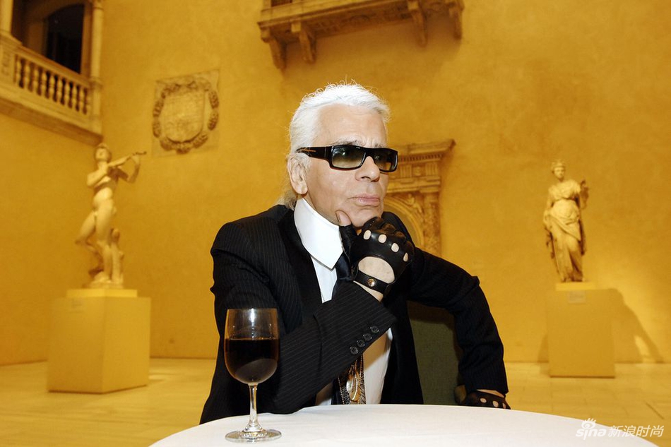 40张图回顾老佛爷karl lagerfeld的一生