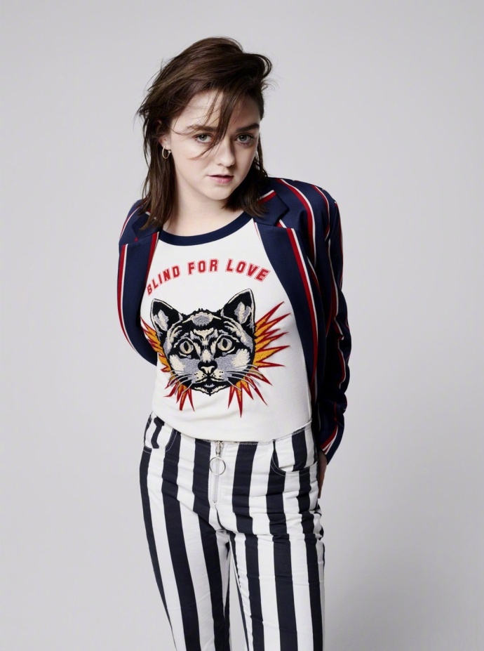 权利的游戏"二丫"maisie封面写真(图)