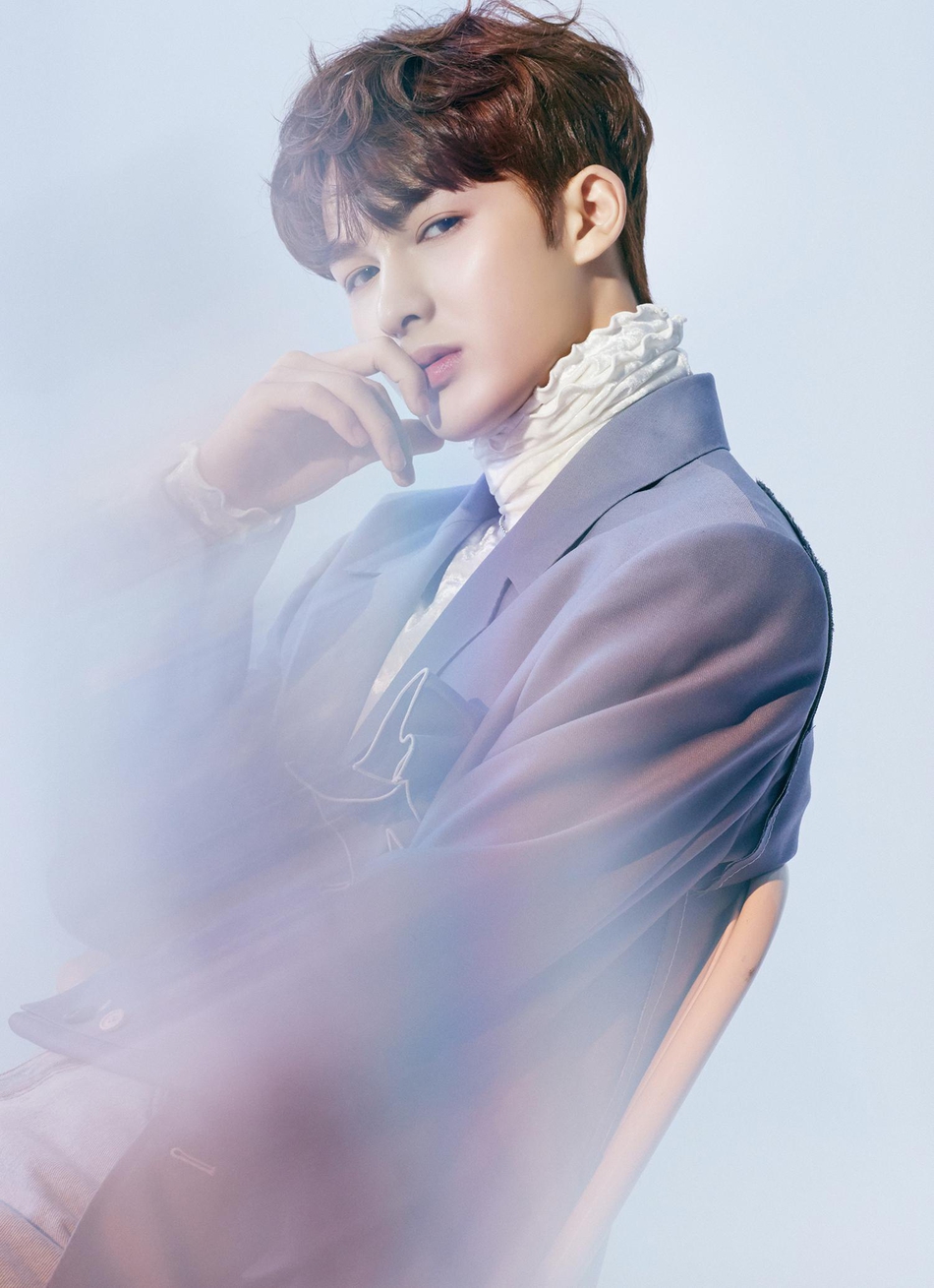 支持   键翻阅图片 列表查看 大图 全屏观看 1 / 9 今日,朱正廷曝光一