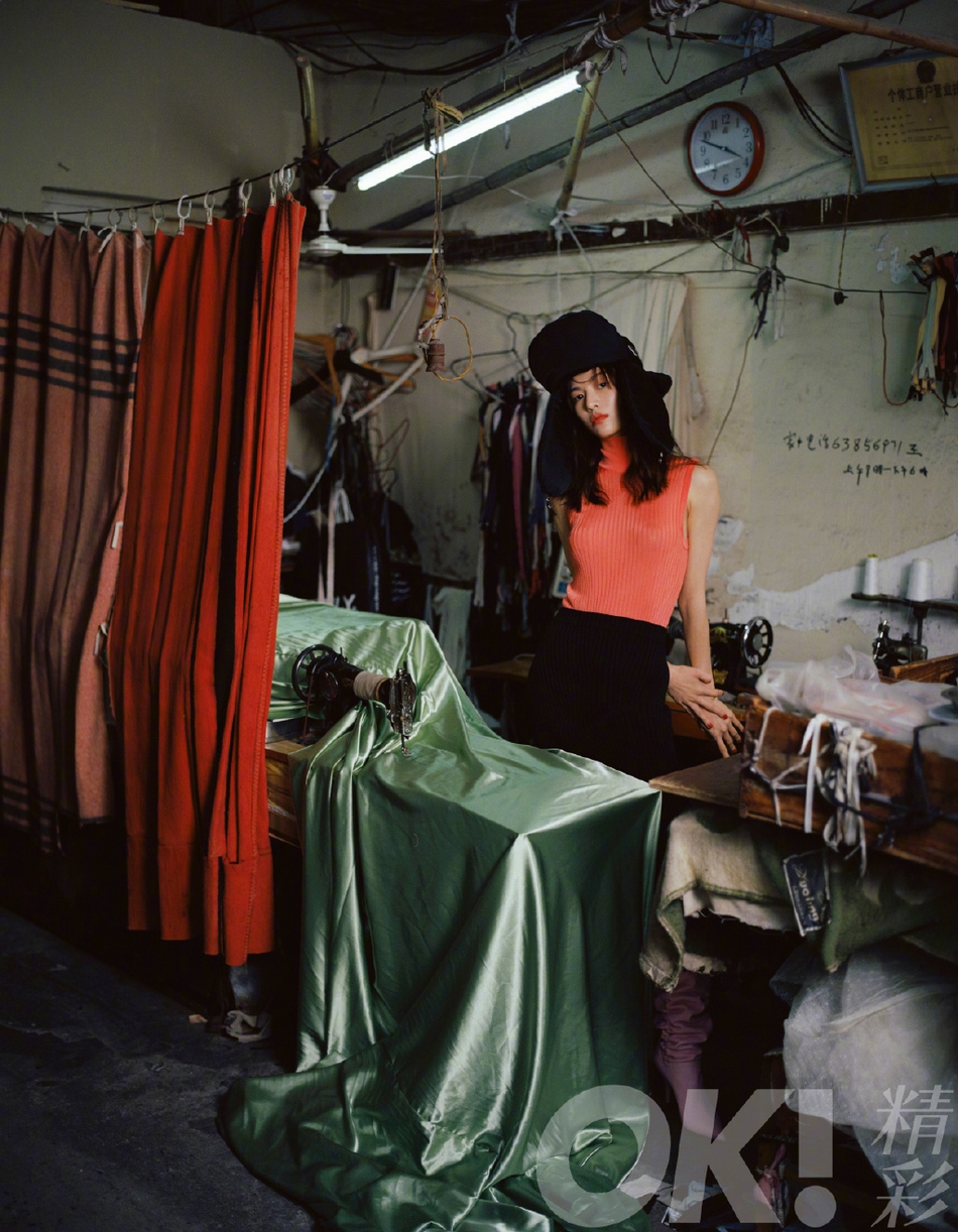 钟楚曦登《ok!精彩》封面 化身缝纫店小妞复古摩登