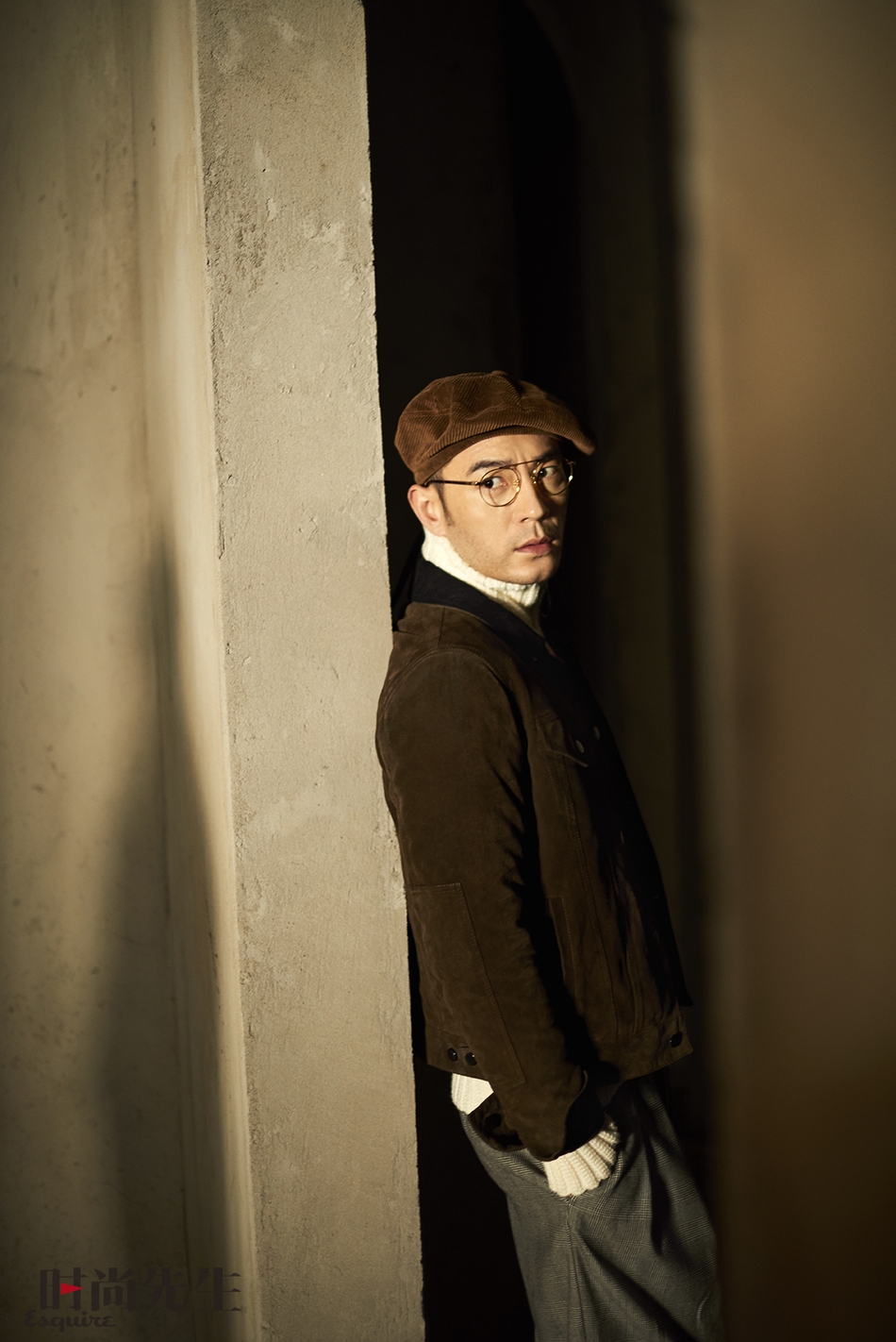 李光洁《时尚先生》杂志大片来袭 尽显冷峻绅士魅力