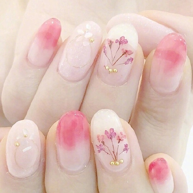 美到窒息的干花美甲(图)