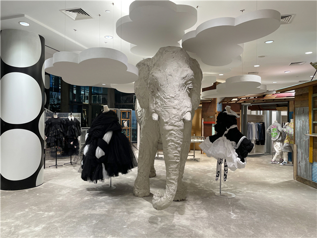 COMME des GARÇONS，ELEPHANT SPACE, 1F