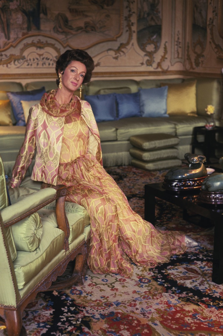 意大利名媛marellaagnellicaracciolo去世享年91岁