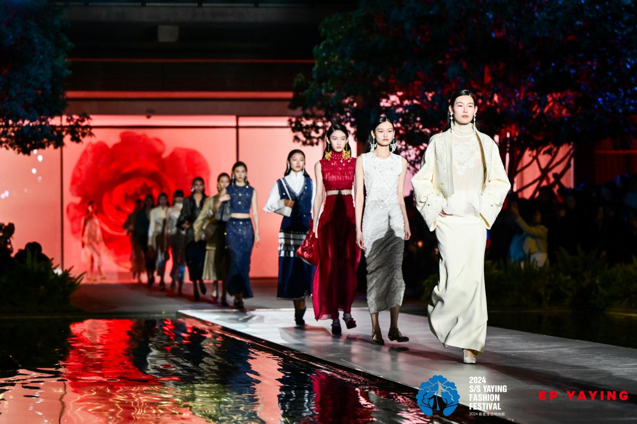 ��ʮ����Ǳ�Ĵ�������֤�й�ʱ��֮���d��