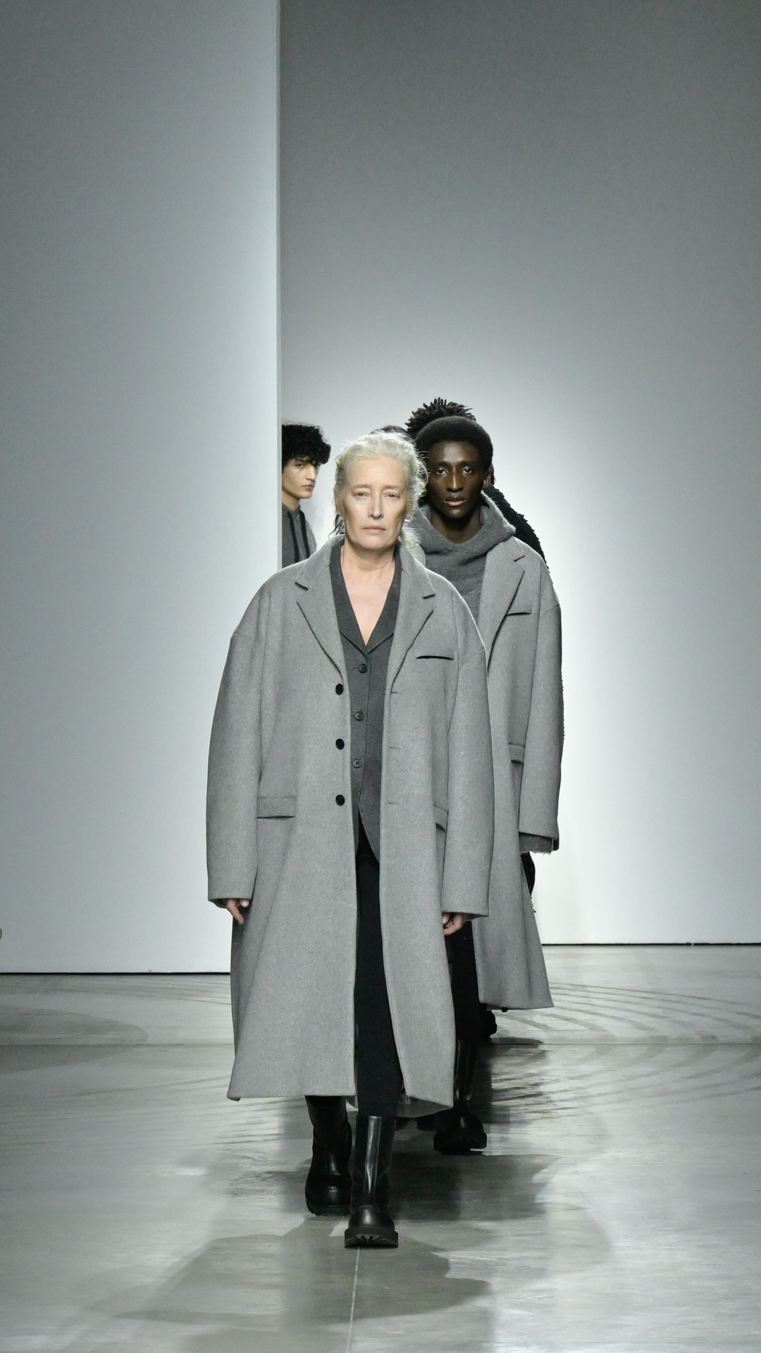 Onitsuka_Tiger_FW23-24_Look_40