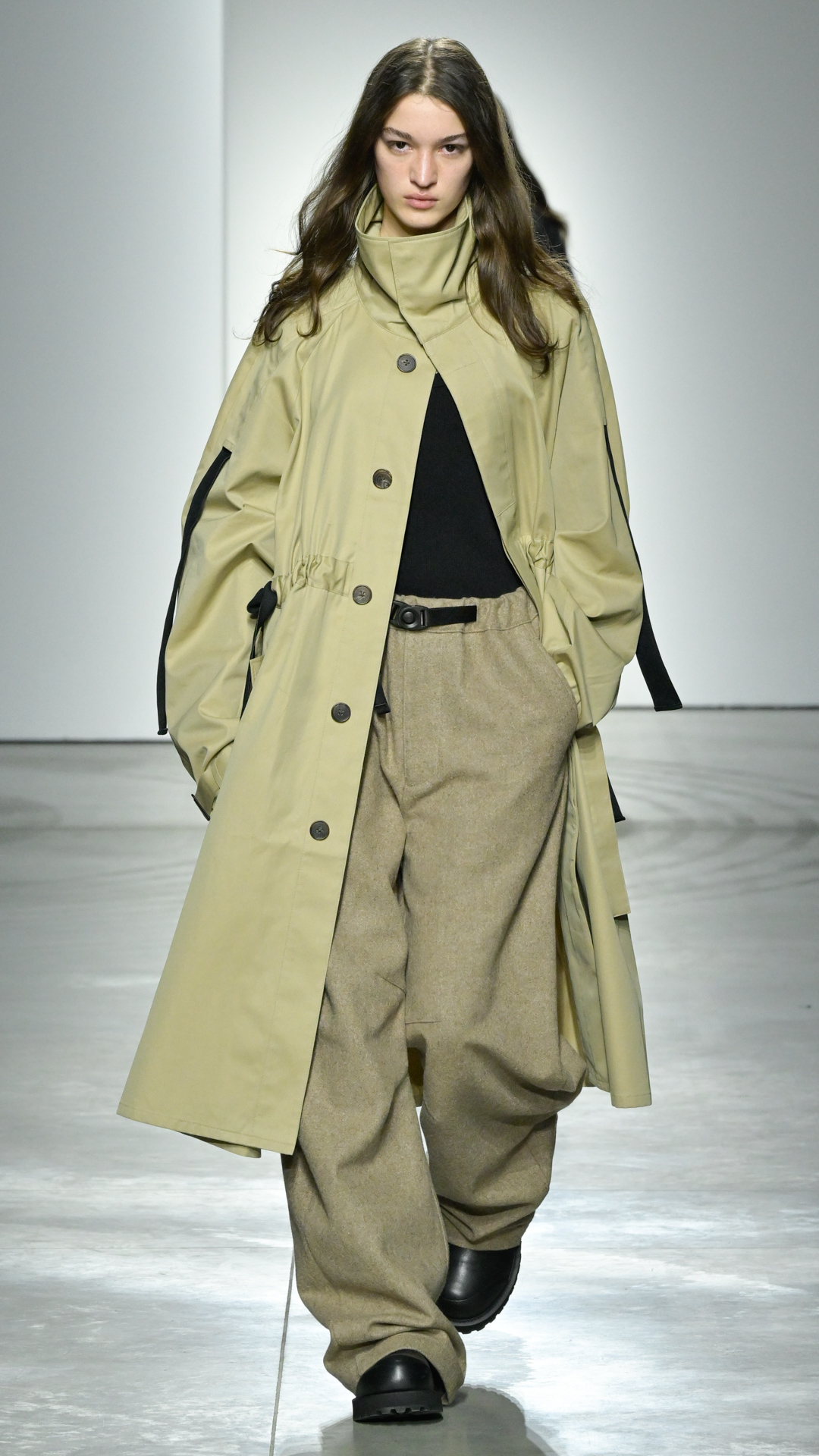 Onitsuka_Tiger_FW23-24_Look_22