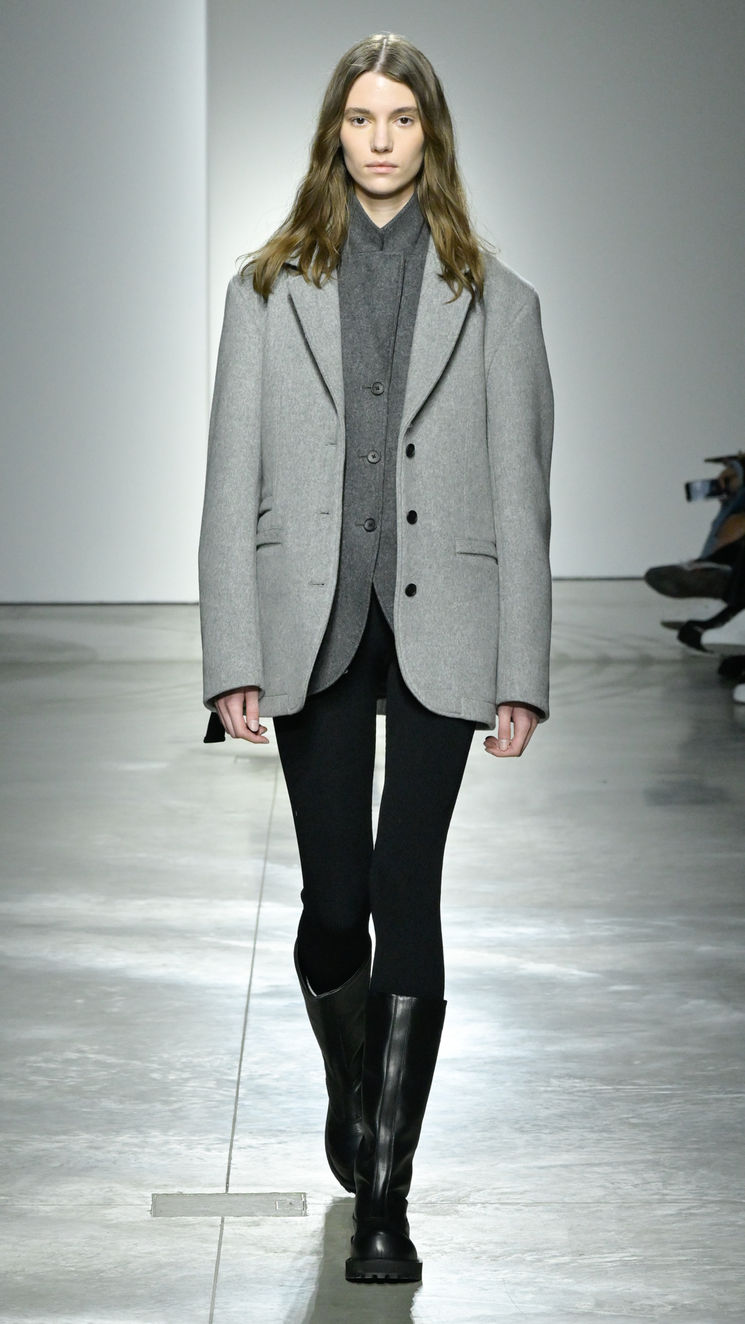 Onitsuka_Tiger_FW23-24_Look_12