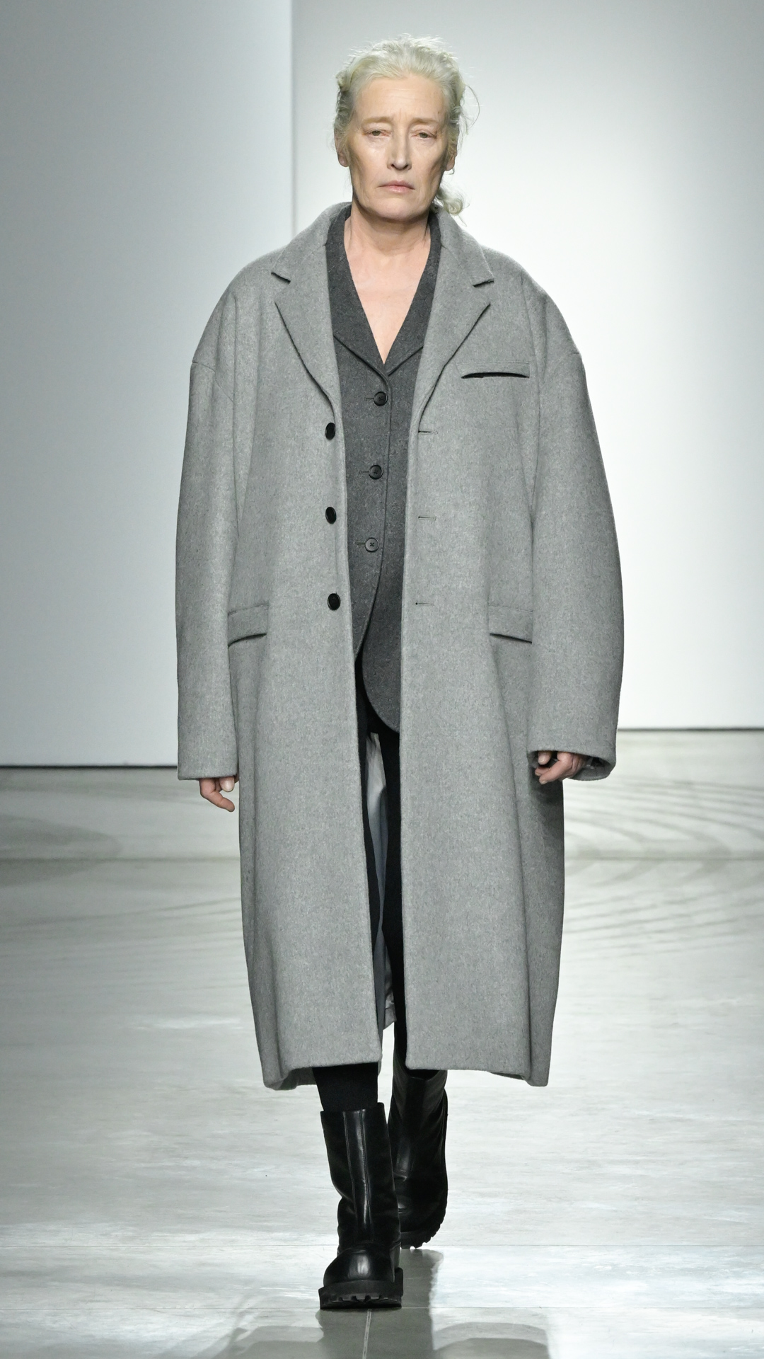 Onitsuka_Tiger_FW23-24_Look_39