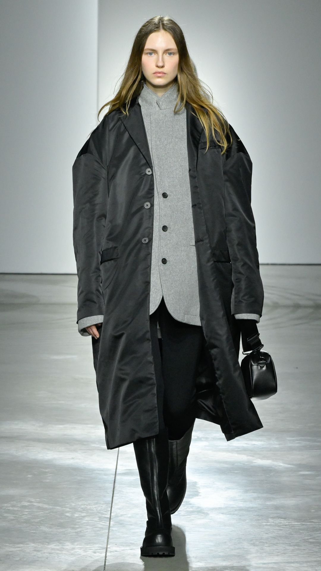 Onitsuka_Tiger_FW23-24_Look_25