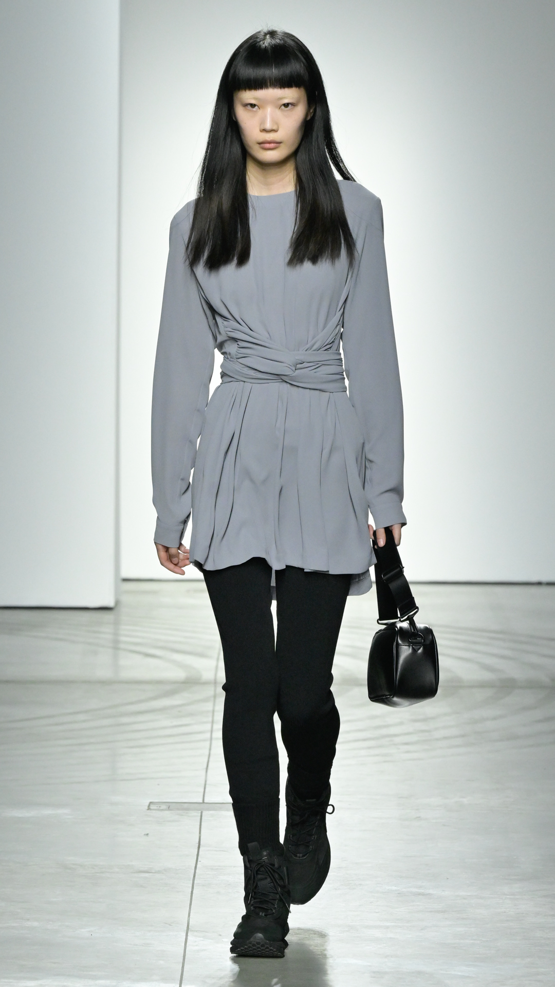 Onitsuka_Tiger_FW23-24_Look_33