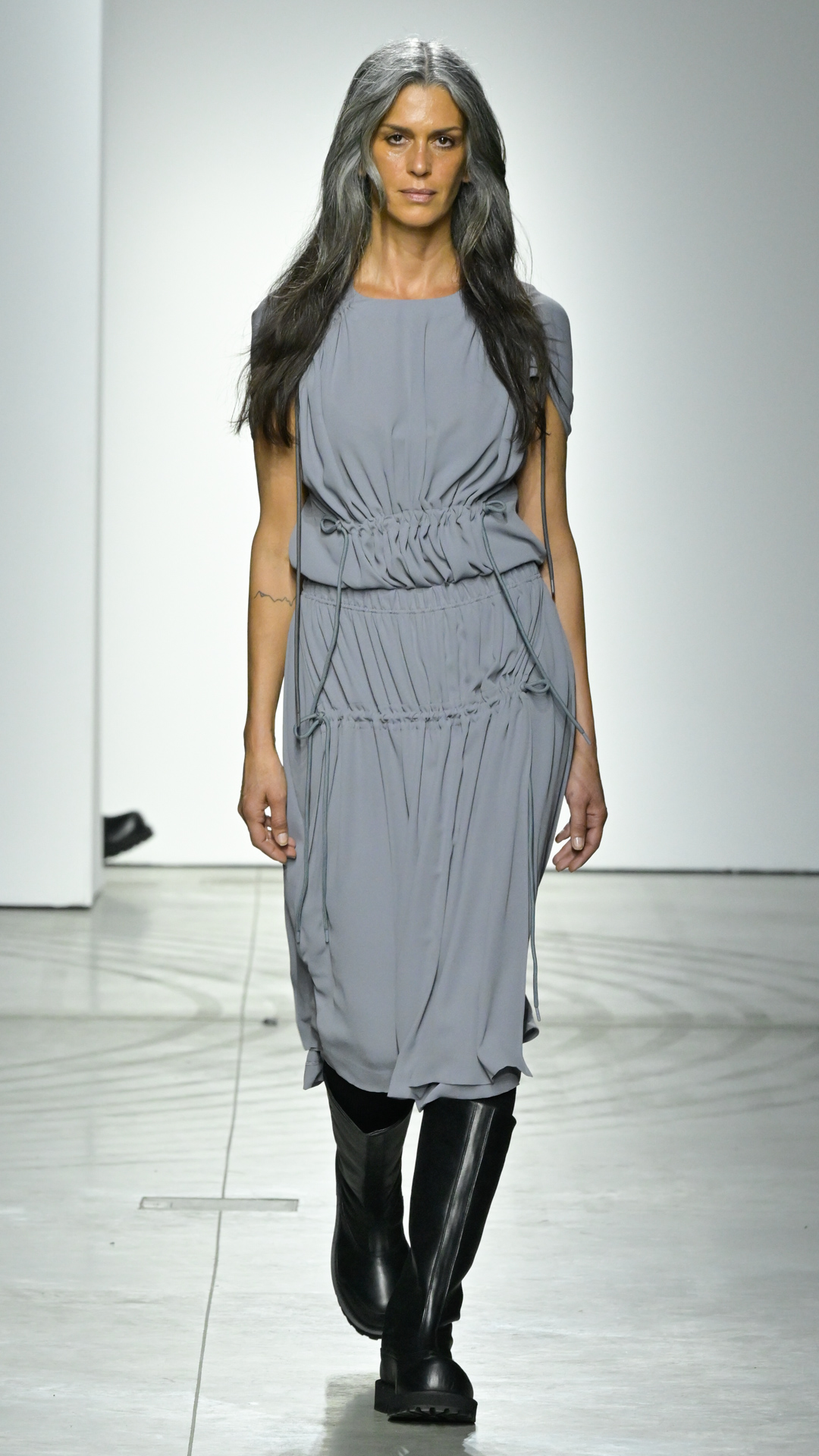 Onitsuka_Tiger_FW23-24_Look_26