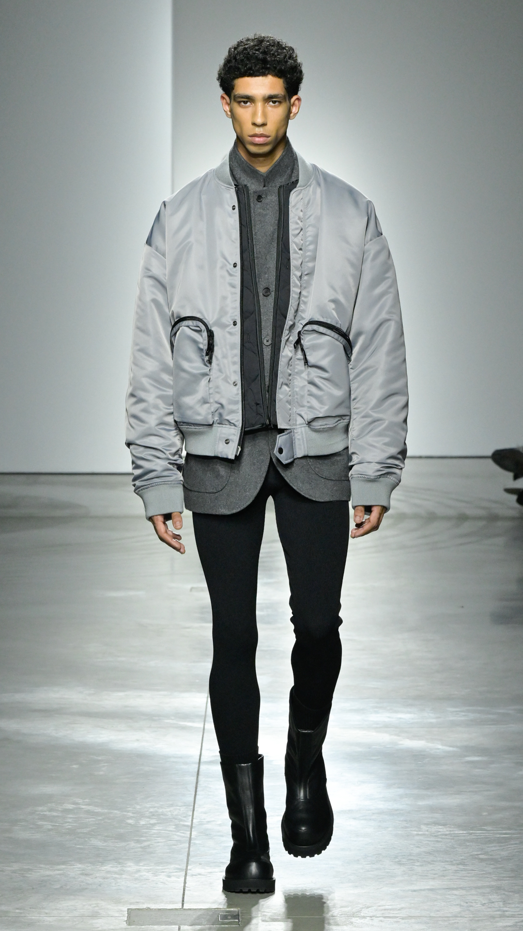 Onitsuka_Tiger_FW23-24_Look_14