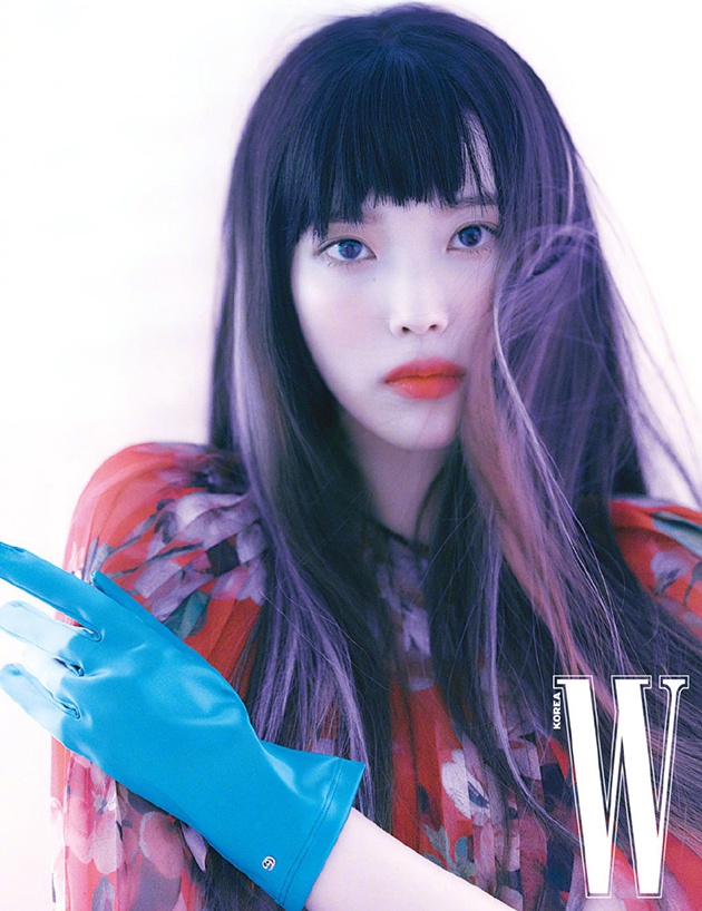 IU李知恩 W Korea 四月刊封麵畫報