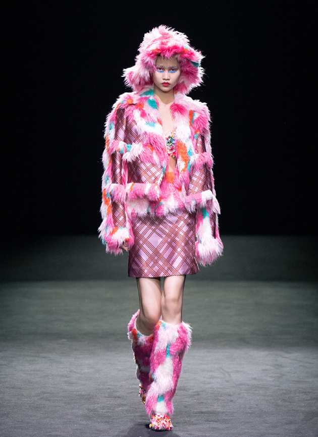 本土设计师秀场的国潮妆有多绝