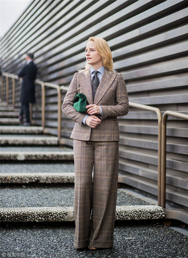 星扒客李沁宋茜告诉你女生打领带可以这么酷