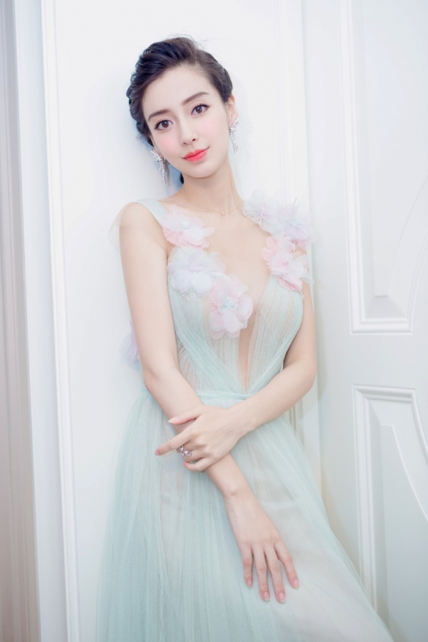 Angelababy