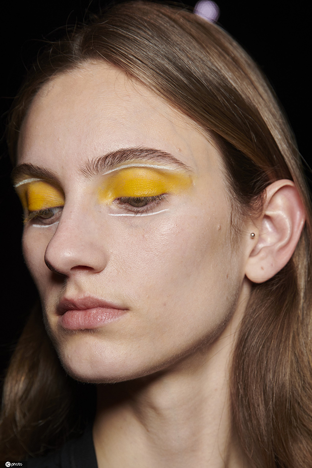 2022秋冬米兰时装周:capasa milano妆容