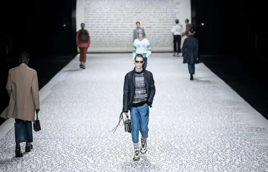 Dior Homme Fall 2022 秀场布置